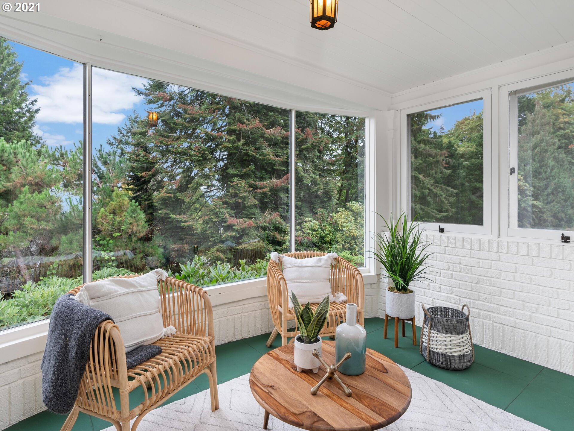 3105 Northwest Cumberland Road Portland, OR 97210 - Photo 11 of 32 Gallery Image 11
