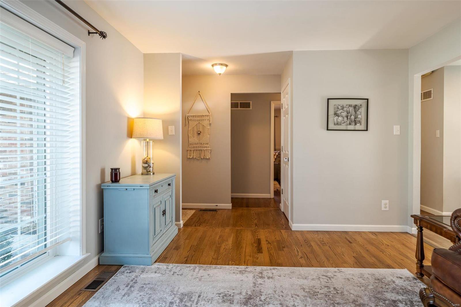 366 Messina Drive Ballwin, MO 63021 - Photo 12 of 41