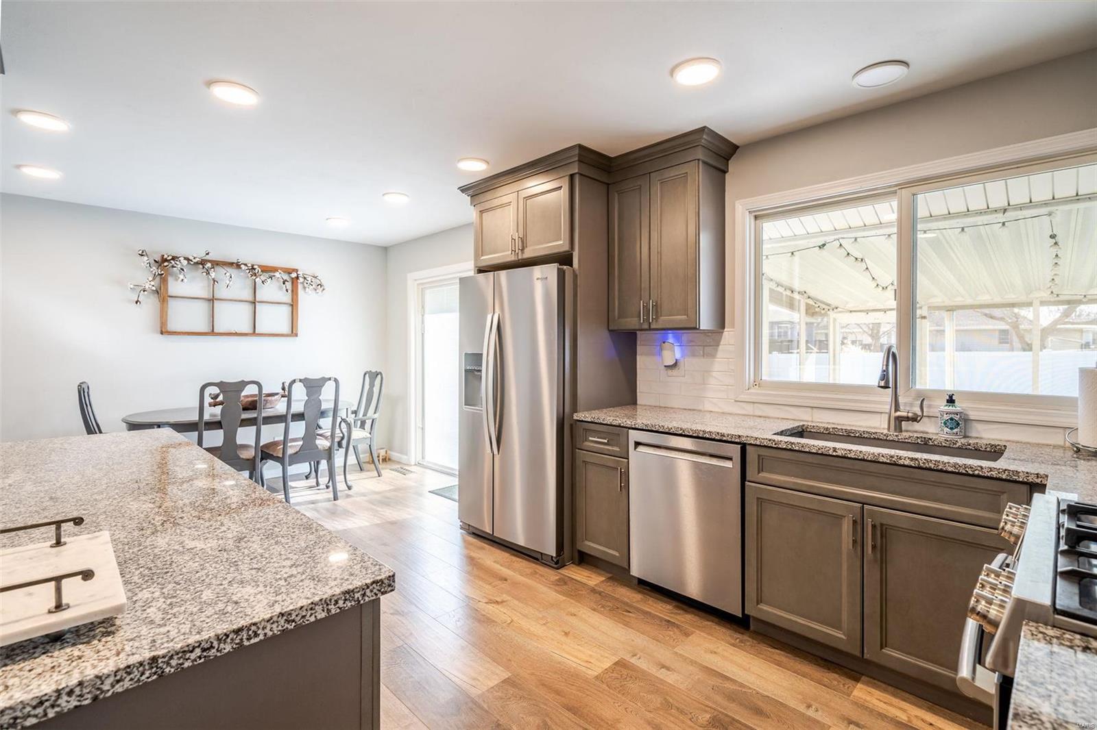 366 Messina Drive Ballwin, MO 63021 - Photo 18 of 41