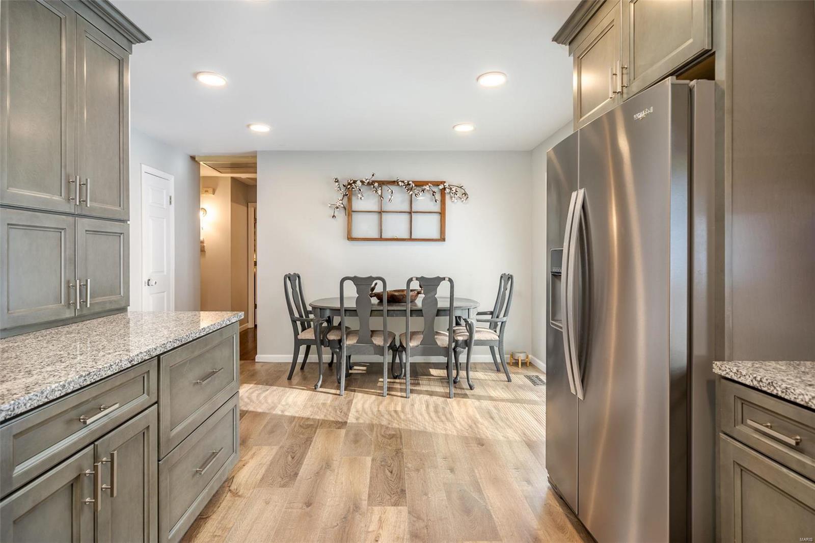 366 Messina Drive Ballwin, MO 63021 - Photo 20 of 41