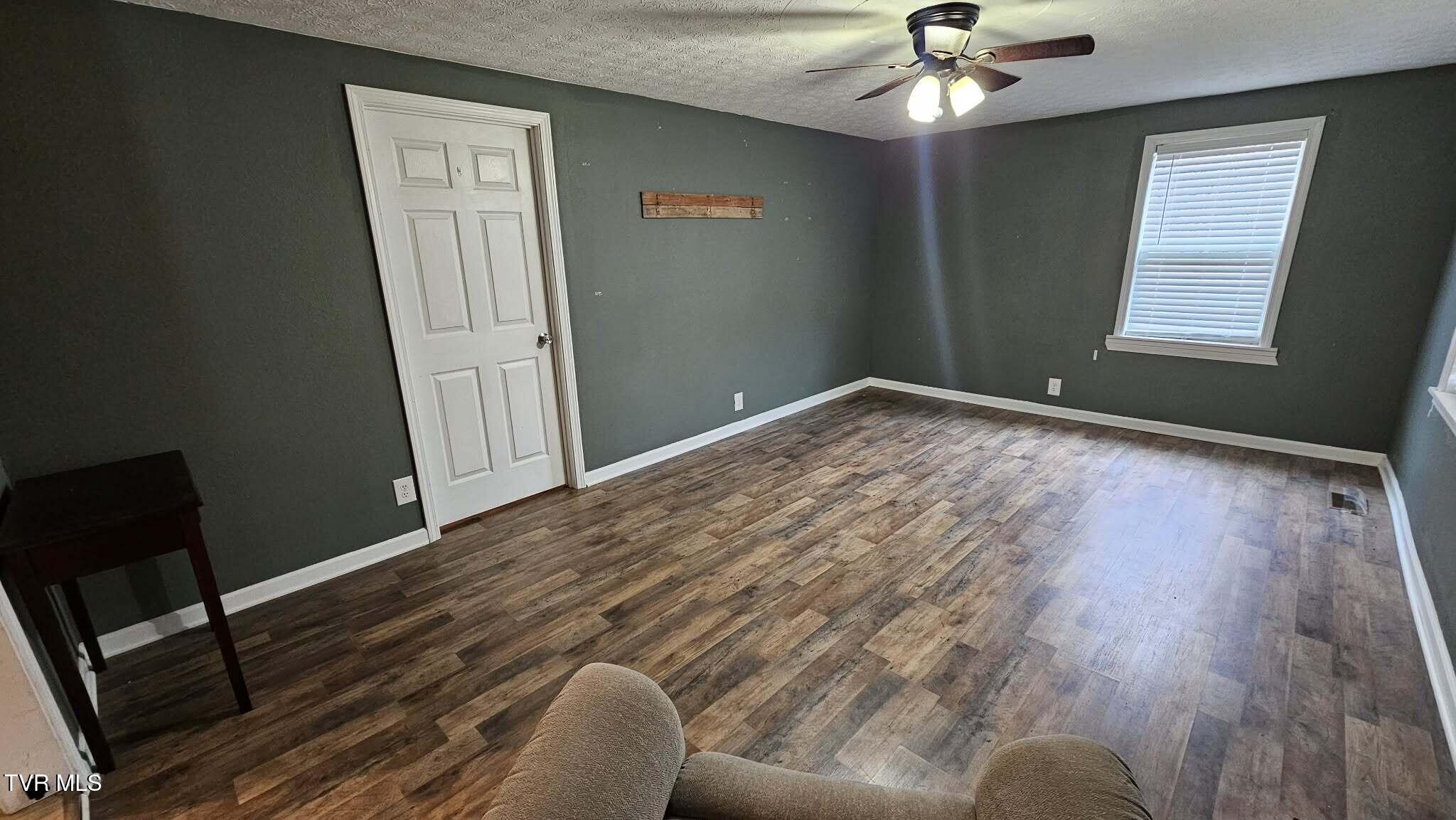 598 Hortons Summit Road Duffield, VA 24244 - Photo 11 of 24 11