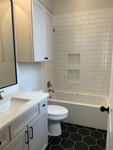 $2,700 | 1946 Chestnut Pk Lane, Shreveport, LA 71106