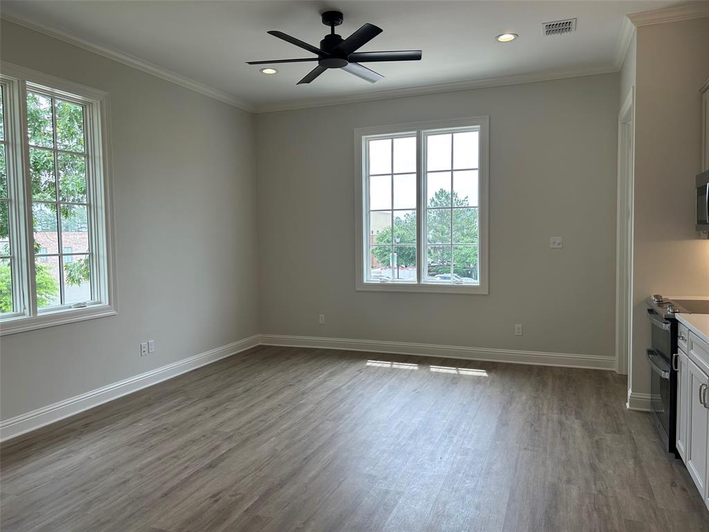 1946 Chestnut Pk Lane Shreveport, LA 71106 - Photo 20 of 23 Natural light