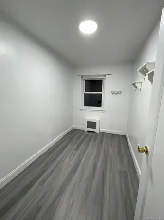 $3,000 | 198-01 56th Avenue | Auburndale