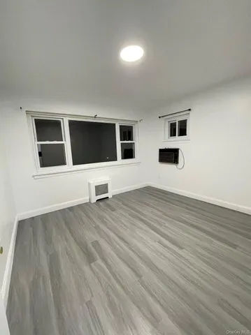 $3,500 | 198-01 56th Avenue | Auburndale