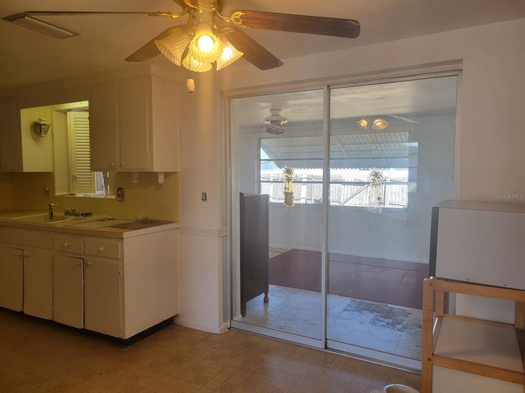 5123 Mecaslin Drive New Port Richey, FL 34652 - Photo 12 of 31