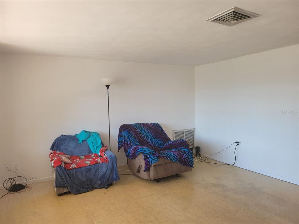 5123 Mecaslin Drive New Port Richey, FL 34652 - Photo 7 of 31