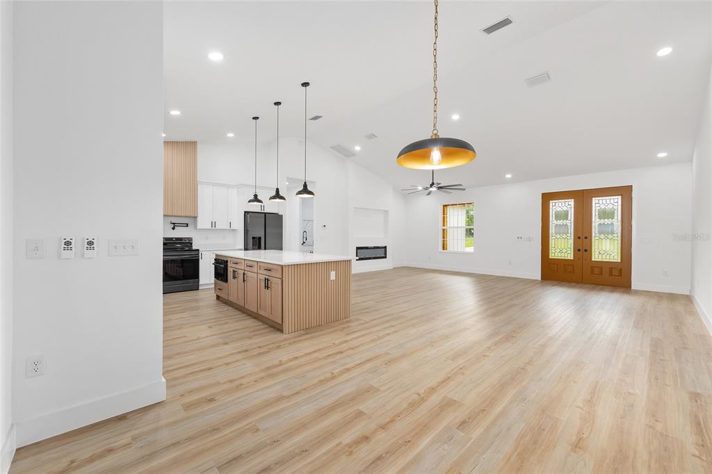 8200 Southwest 125th Ct Road Dunnellon, FL 34432 - Photo 16 of 64 Gallery Image 16