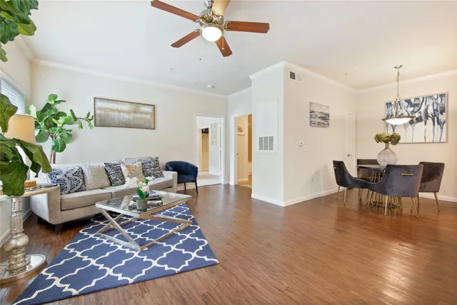 $1,328 | 8800 Highway 290, Unit A1 627, Austin, TX 78736