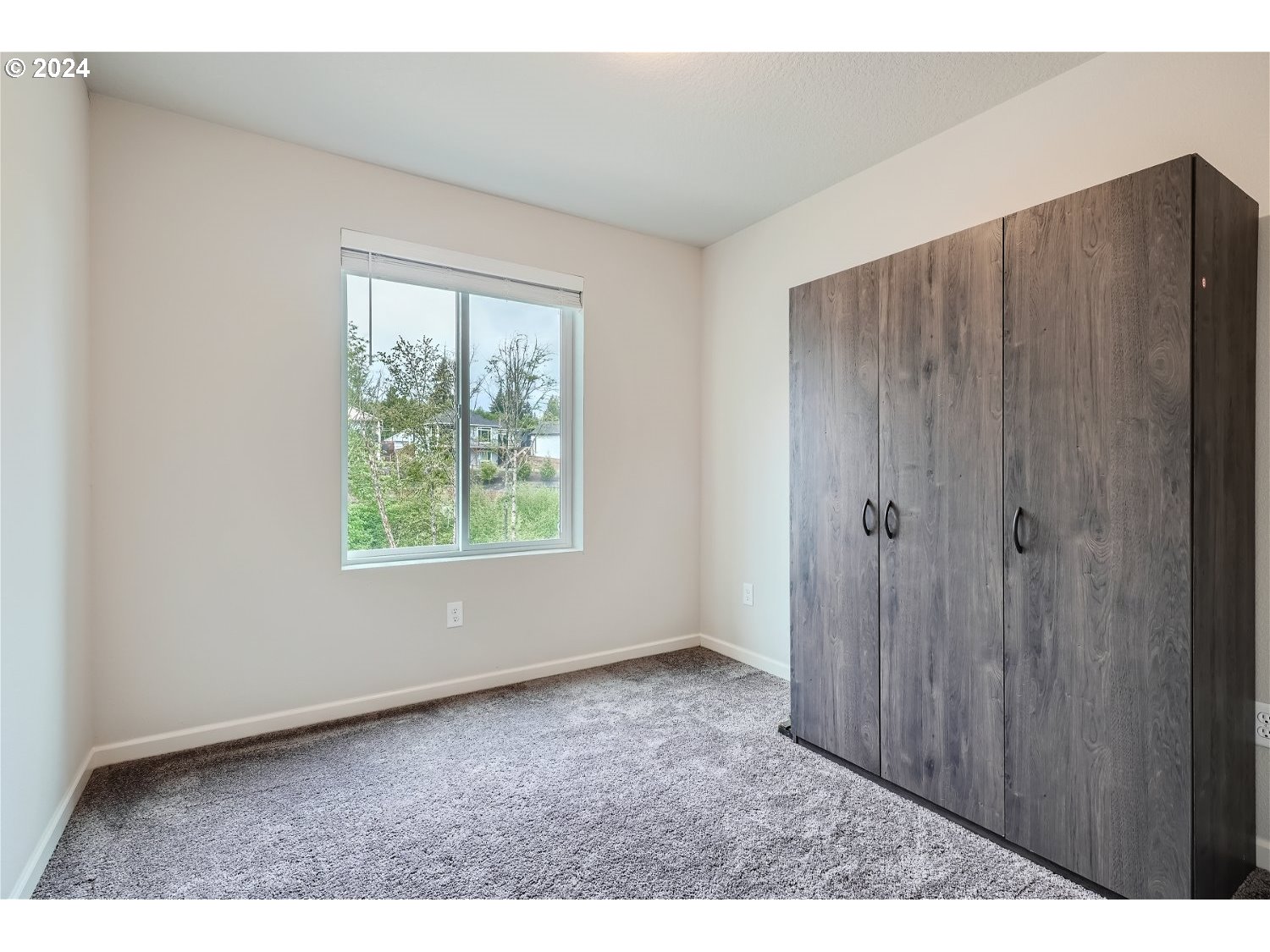 2348 South Trail View Ridgefield, WA 98642 - Photo 24 of 28 a view interior of a house with wooden floor
