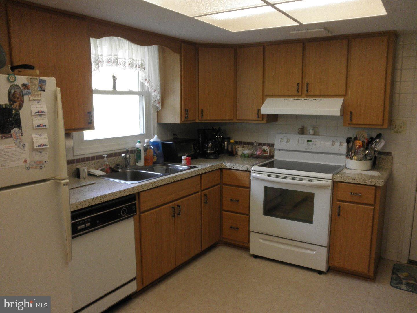 8227 Rabbit Run Road New Tripoli, PA 18066 - Photo 4 of 18 Gallery Image 4