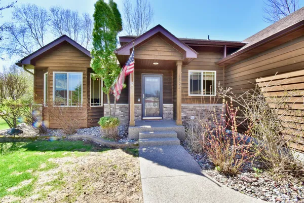 $374,900 | 1502 17th Street South, Sartell, MN 56377