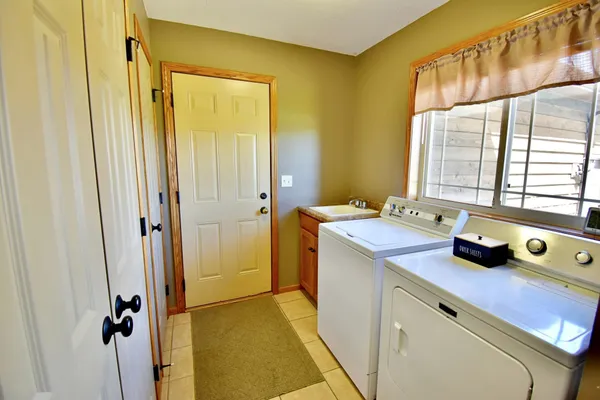$374,900 | 1502 17th Street South, Sartell, MN 56377