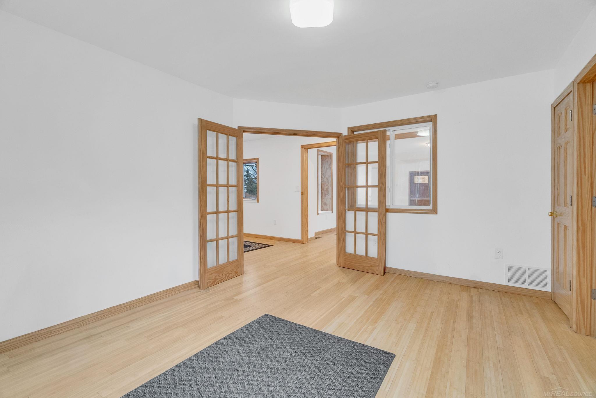 4358 Lakeshore Road Lexington, MI 48450 - Photo 23 of 68