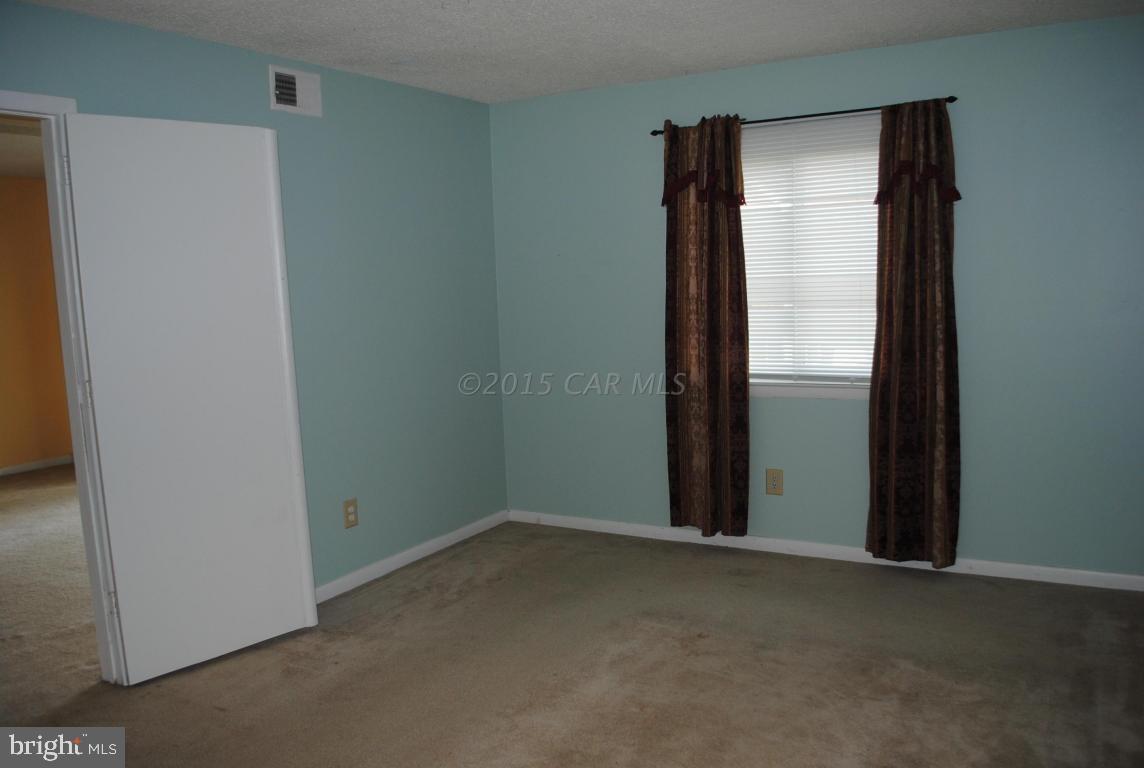 9205 Rusty Anchor Road, Unit A8 Ocean City, MD 21842 - Photo 9 of 14 Gallery Image 9