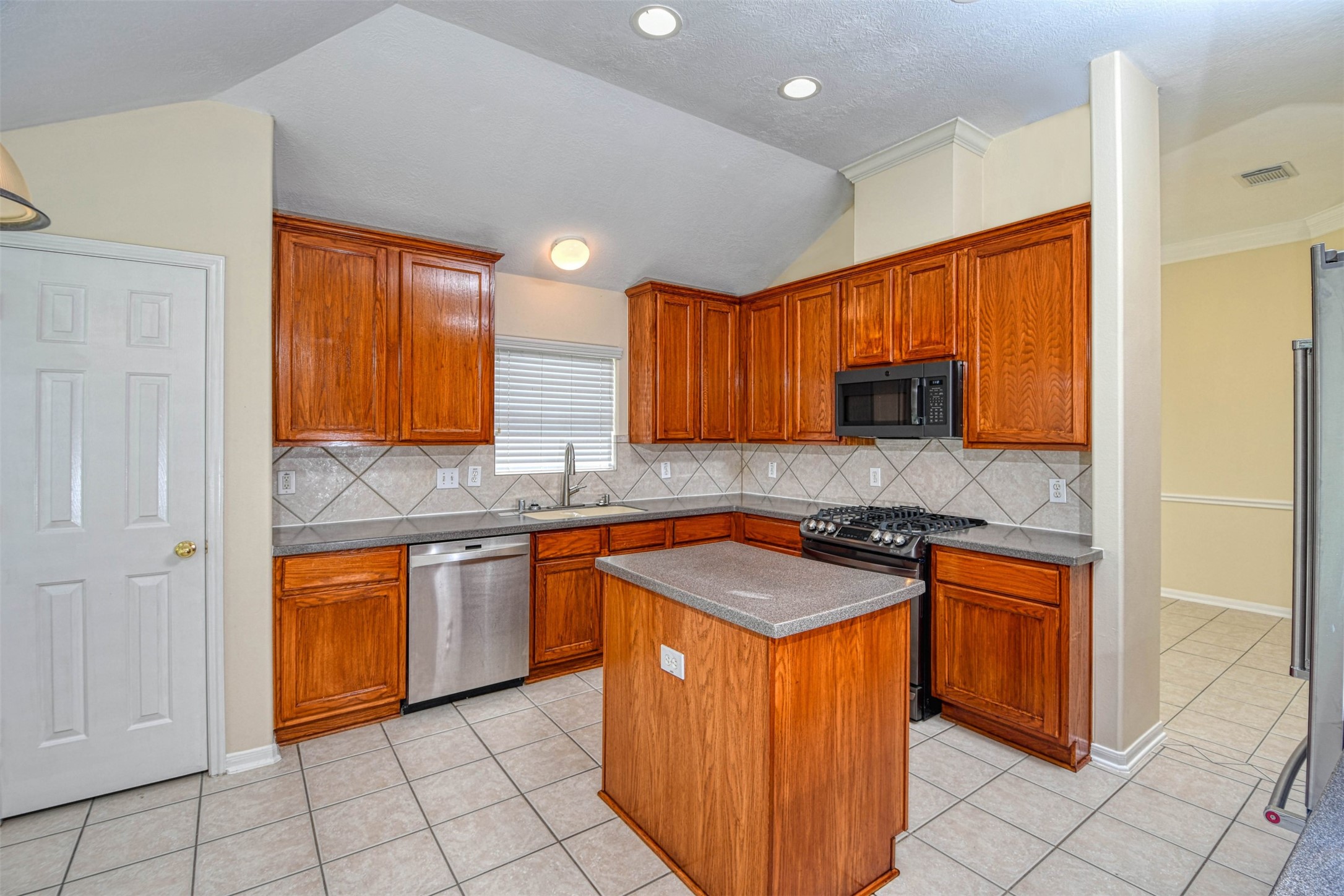 20834 Normandy Forest Drive Spring, TX 77388 - Photo 8 of 12