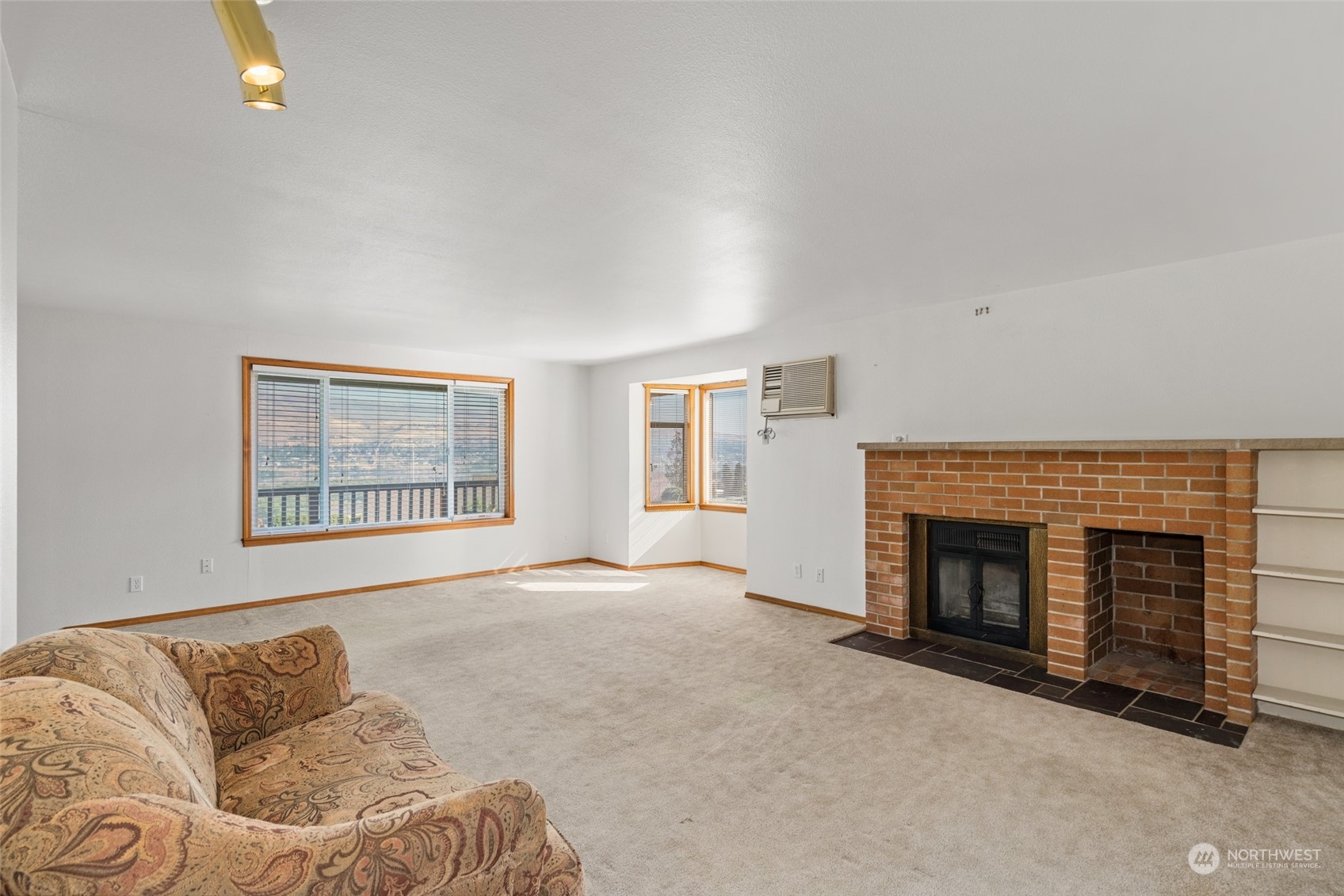 1618 Horselake Road Wenatchee, WA 98801 - Photo 12 of 34 Gallery Image 12