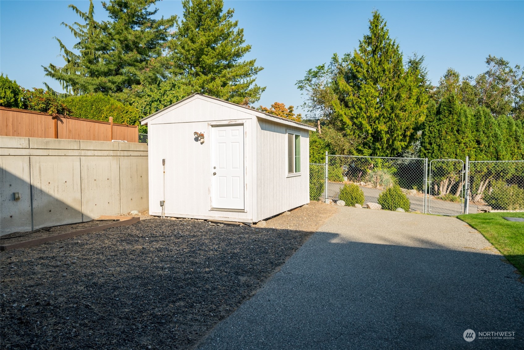 1618 Horselake Road Wenatchee, WA 98801 - Photo 8 of 34 Gallery Image 8