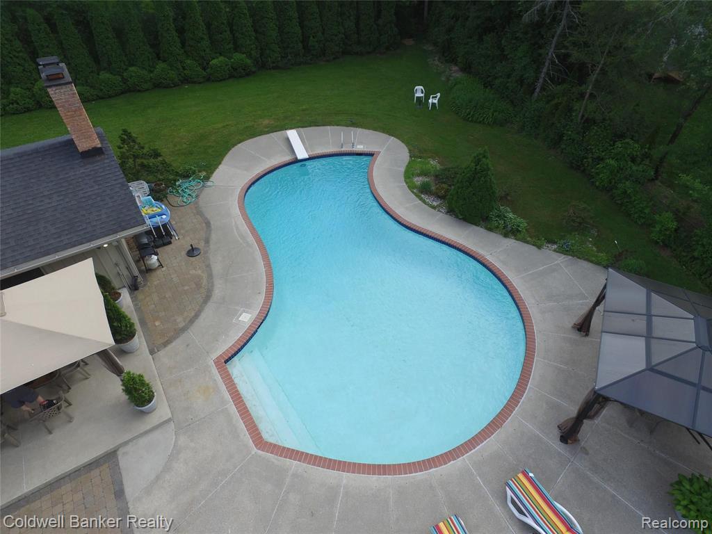 6040 Darramoor Road Bloomfield Hills, MI 48301 - Photo 7 of 47