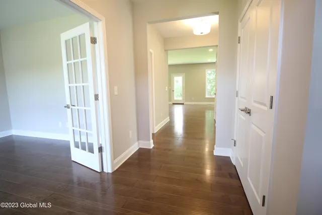 $680,000 | 15 A Wyatt's Way, Clifton Park, NY 12065