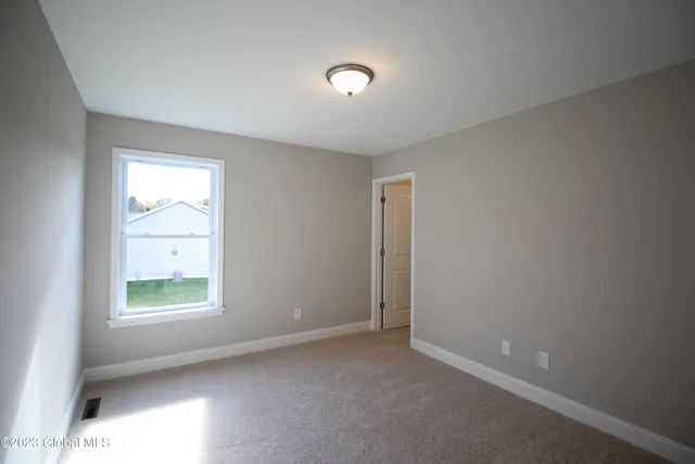 $680,000 | 15 A Wyatt's Way, Clifton Park, NY 12065