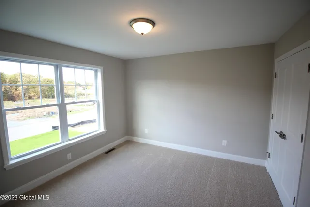 $680,000 | 15 A Wyatt's Way, Clifton Park, NY 12065