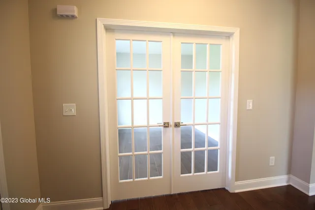 $680,000 | 15 A Wyatt's Way, Clifton Park, NY 12065