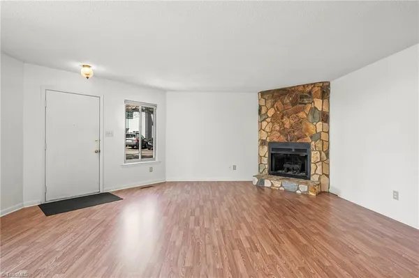 $199,000 | 3520 Heathrow Drive, Winston-Salem, NC 27127