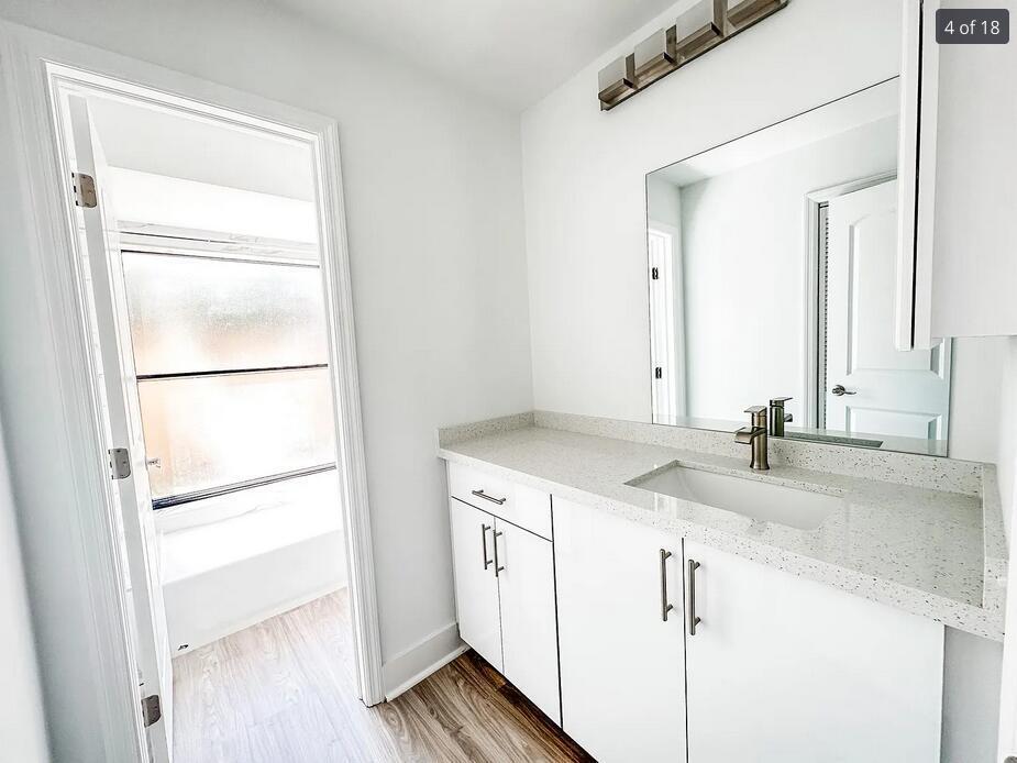 3048 Northwest 27th Terrace Boca Raton, FL 33434 - Photo 5 of 10 Bathroom