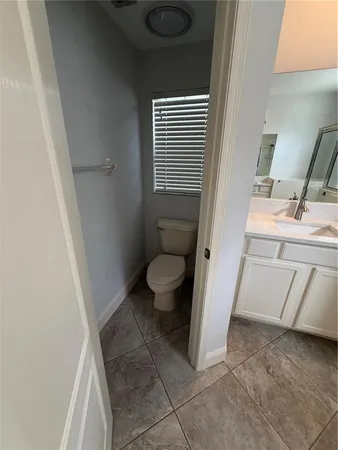 $3,500 | 10132 Downey Lane, Tampa, FL 33626