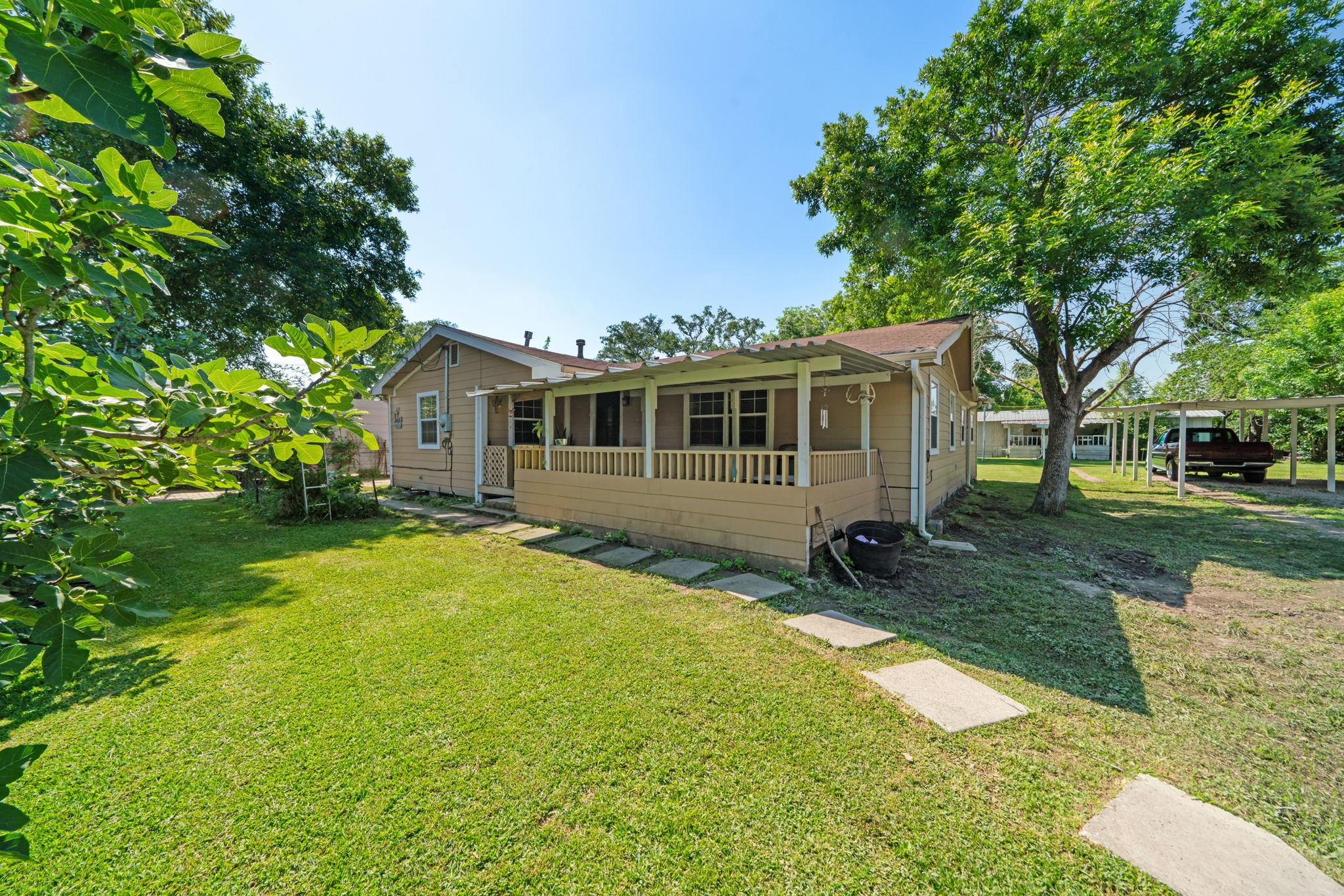 230 Busch Street Houston, TX 77060 - Photo 3 of 39