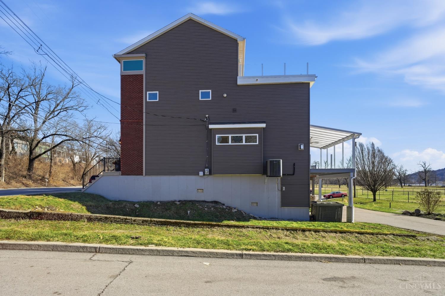 3003 Riverside Drive Cincinnati, OH 45226 - Photo 54 of 65 Gallery Image 54