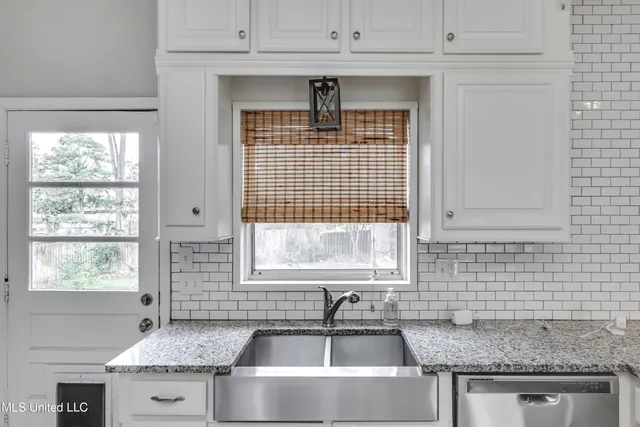 $305,000 | 4007 Berkley Drive, Jackson, MS 39211