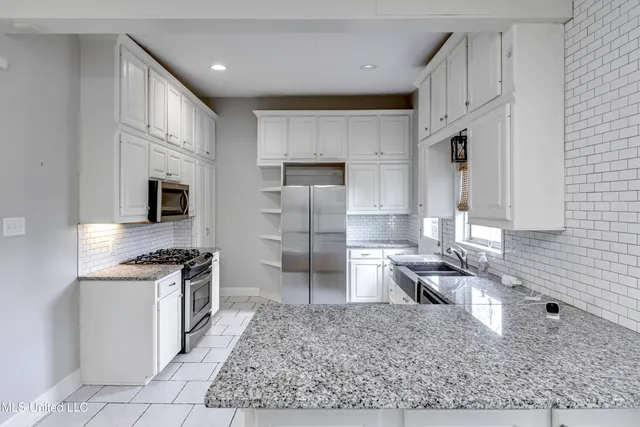 $305,000 | 4007 Berkley Drive, Jackson, MS 39211