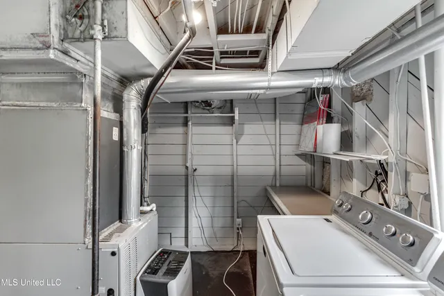 $305,000 | 4007 Berkley Drive, Jackson, MS 39211