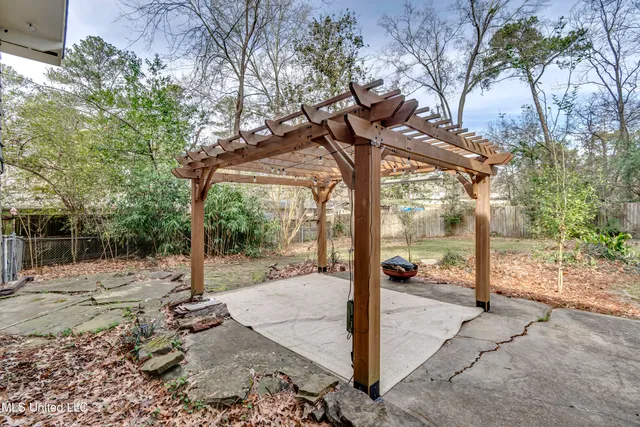 $305,000 | 4007 Berkley Drive, Jackson, MS 39211