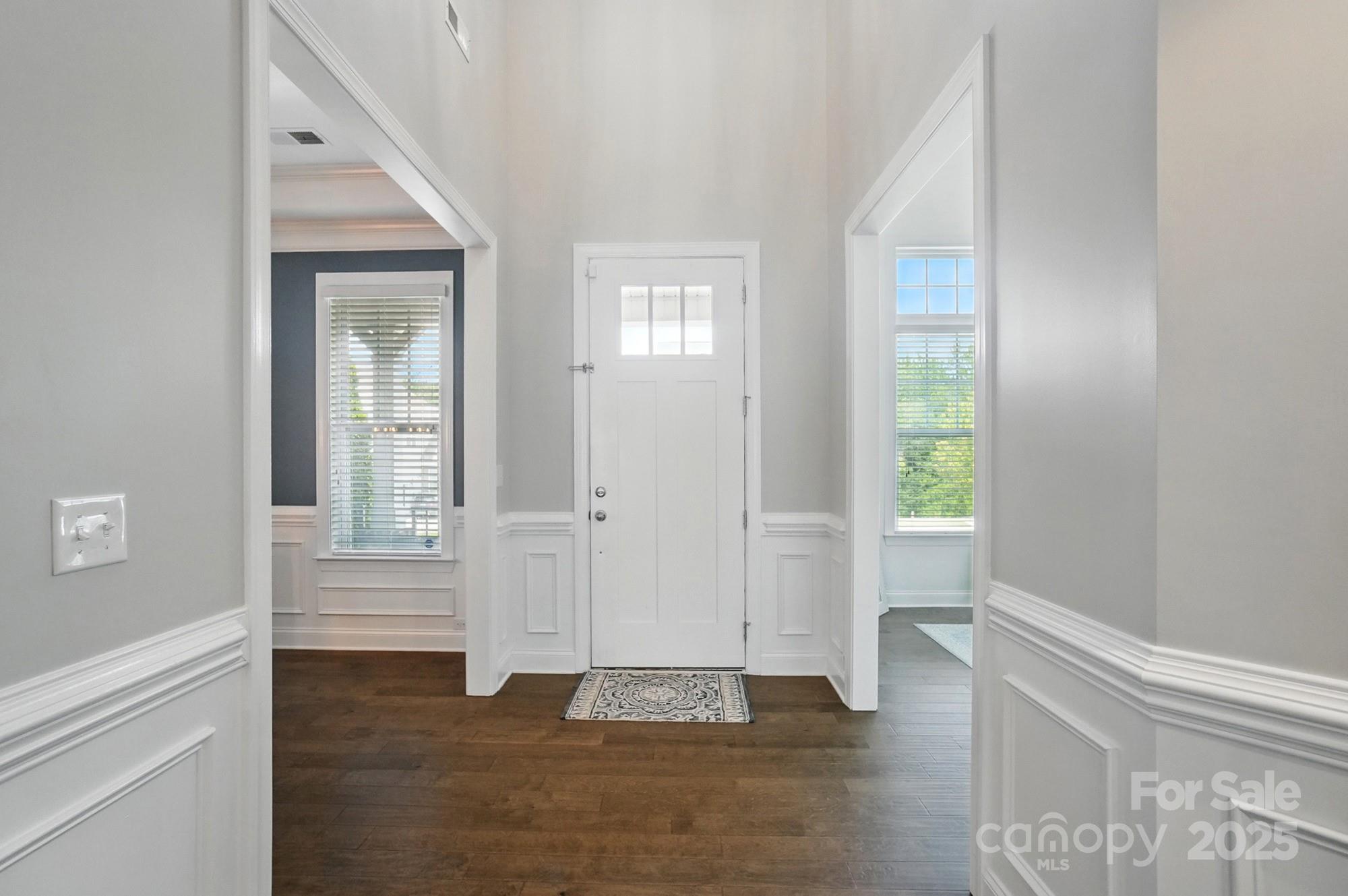 220 Forsythia Lane Tega Cay, SC 29708 - Photo 4 of 47