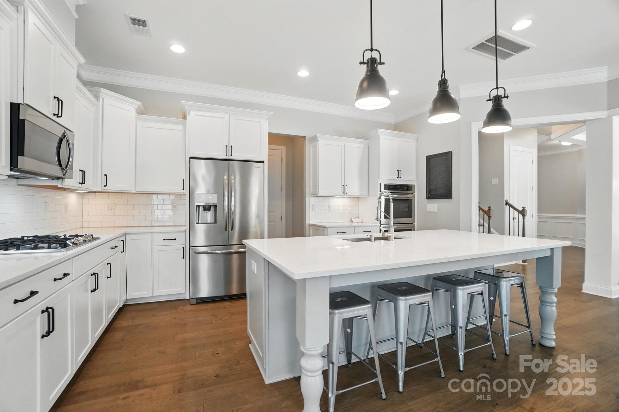 220 Forsythia Lane Tega Cay, SC 29708 - Photo 8 of 47