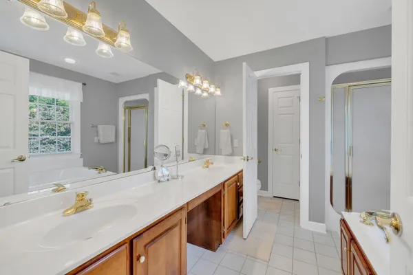 $678,000 | 1035 Franklin Heights Drive, Winchester, TN 37398