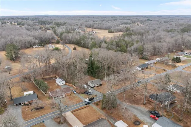 $225,000 | 1333 Greenwood Drive, Burlington, NC 27217