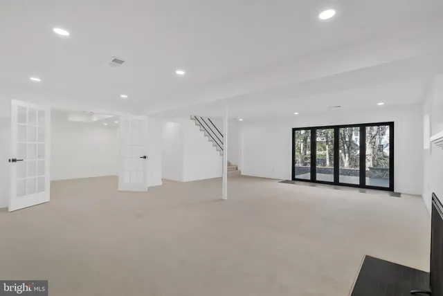 $5,500 | 6810 Weaver Avenue, McLean, VA 22101