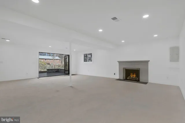 $5,500 | 6810 Weaver Avenue, McLean, VA 22101