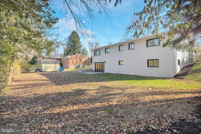 $5,500 | 6810 Weaver Avenue, McLean, VA 22101