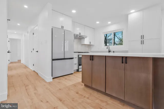 $5,500 | 6810 Weaver Avenue, McLean, VA 22101