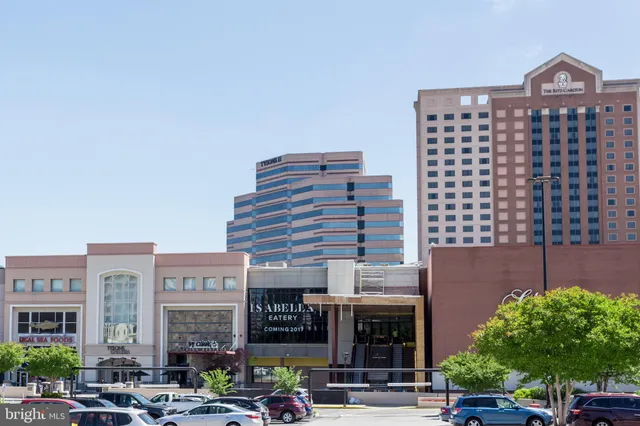 $5,500 | 6810 Weaver Avenue, McLean, VA 22101