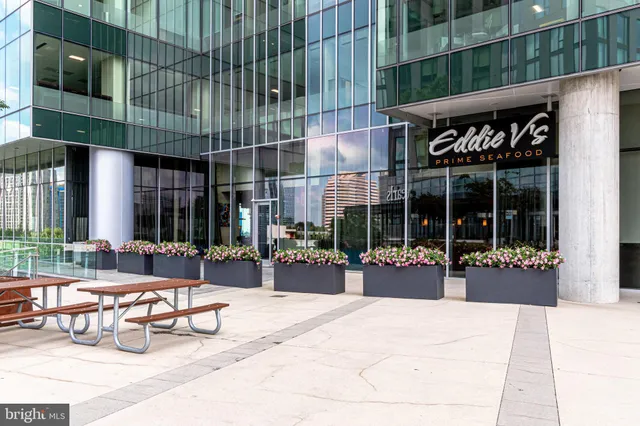 $5,500 | 6810 Weaver Avenue, McLean, VA 22101