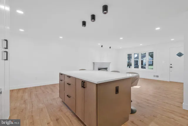 $5,500 | 6810 Weaver Avenue, McLean, VA 22101