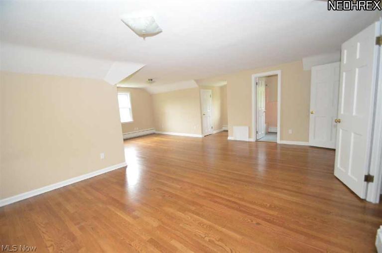 1581 Clubside Road Lyndhurst, OH 44124 - Photo 18 of 21