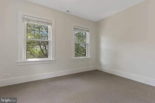 $1,239,000 | 2629 Washington Boulevard, Arlington, VA 22201