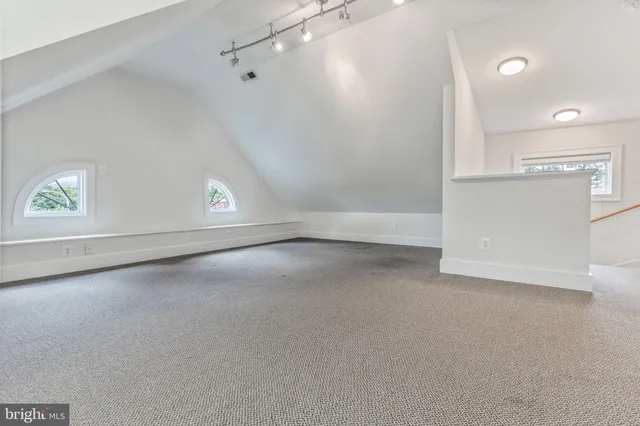 $1,239,000 | 2629 Washington Boulevard, Arlington, VA 22201